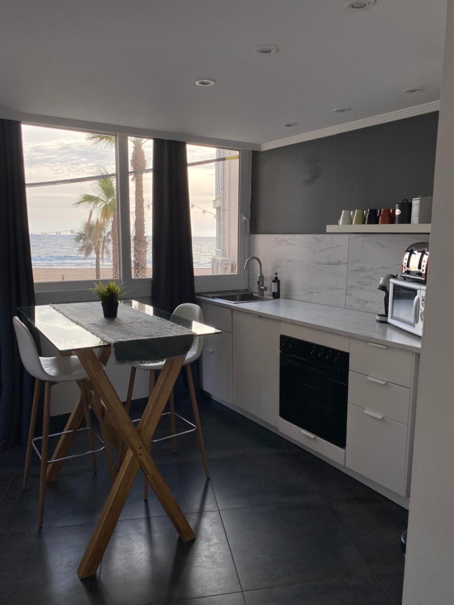 Apartamento Torre Yago Primera Linea Playa Benidorm Con Wi-Fi & Ac ห้อง รูปภาพ