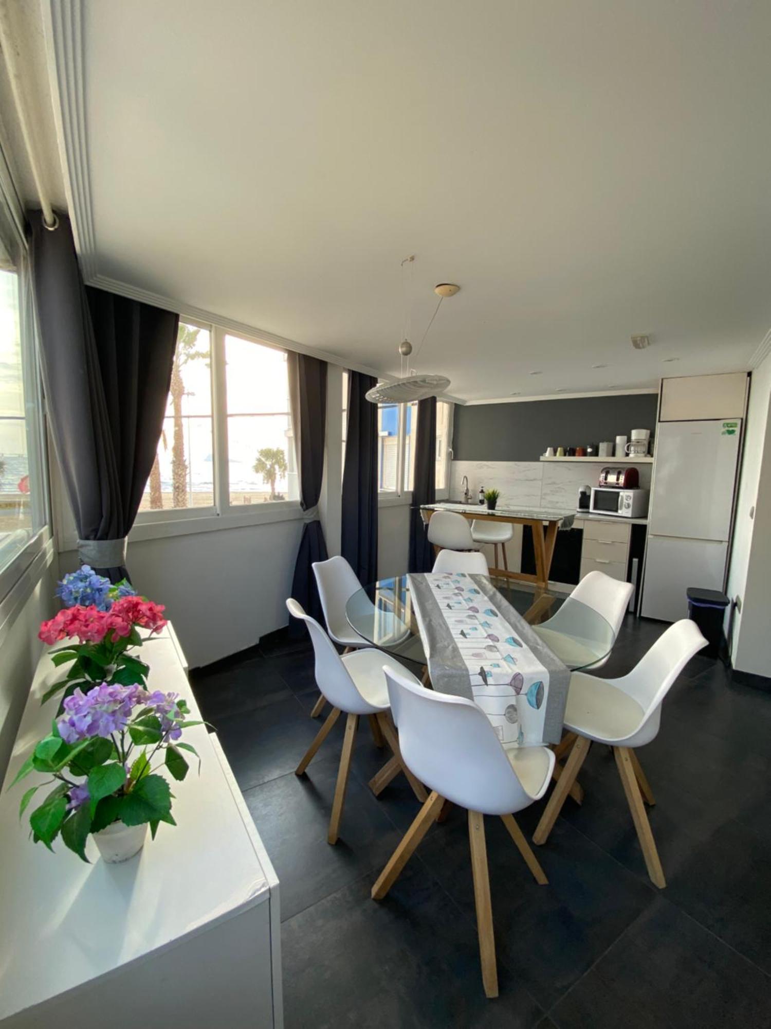 Apartamento Torre Yago Primera Linea Playa Benidorm Con Wi-Fi & Ac ห้อง รูปภาพ